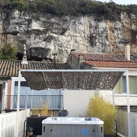 Chambre La Caunette Bed & Breakfast *